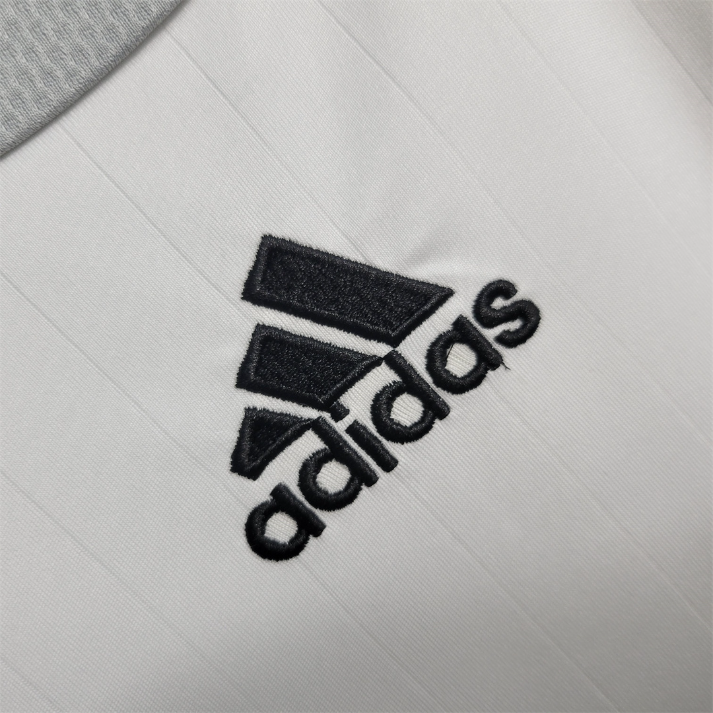 2006-07 Real Madrid CF 1a Equipación product image 3
