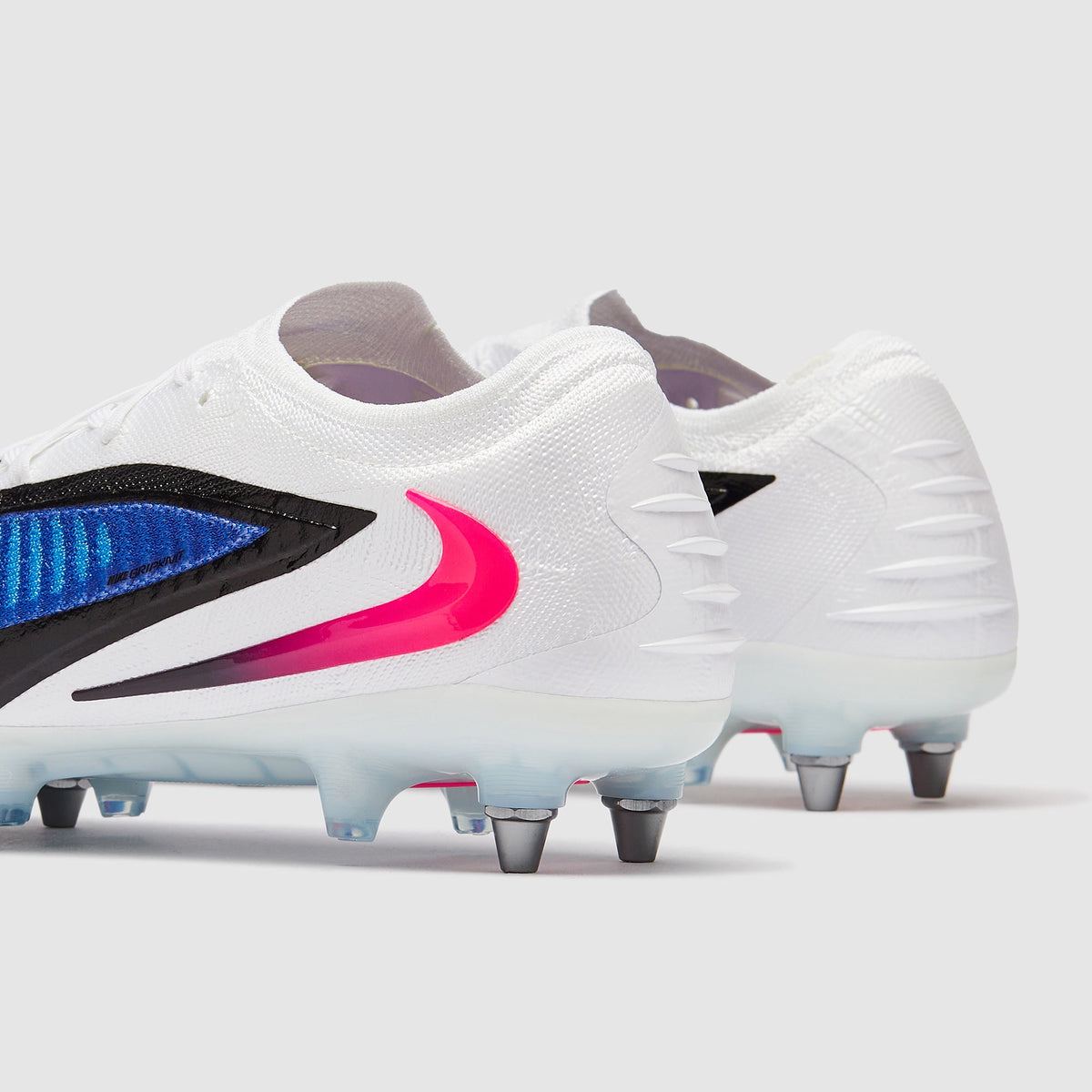 Nike Phantom 6 Low Elite SG-Pro