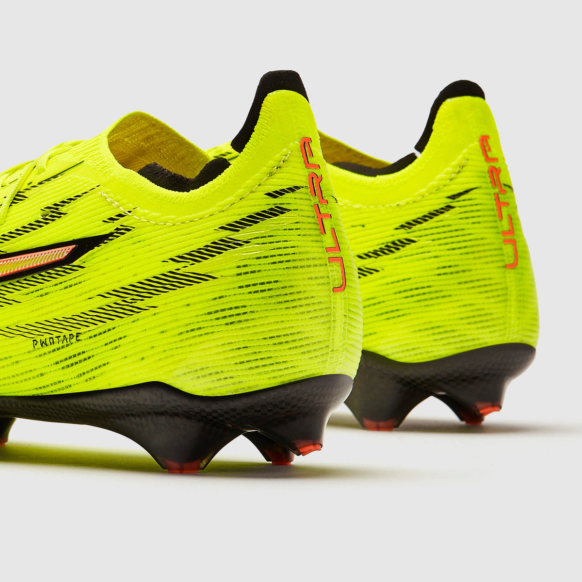 Puma Ultra 6 Carbon FG