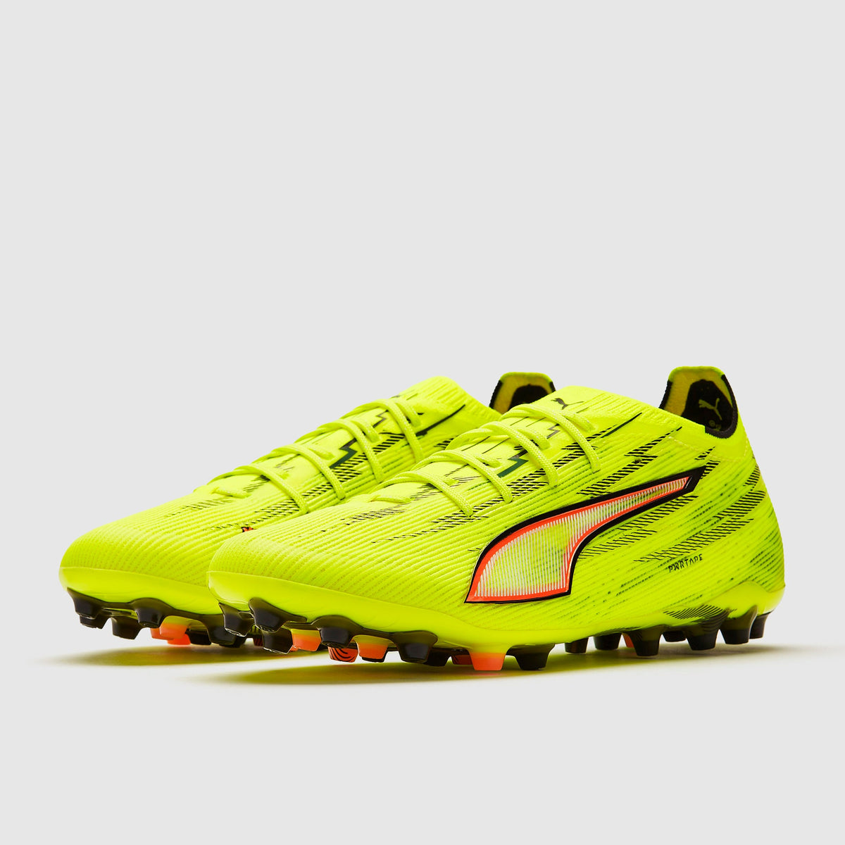 Puma Ultra 6 Ultimate MG