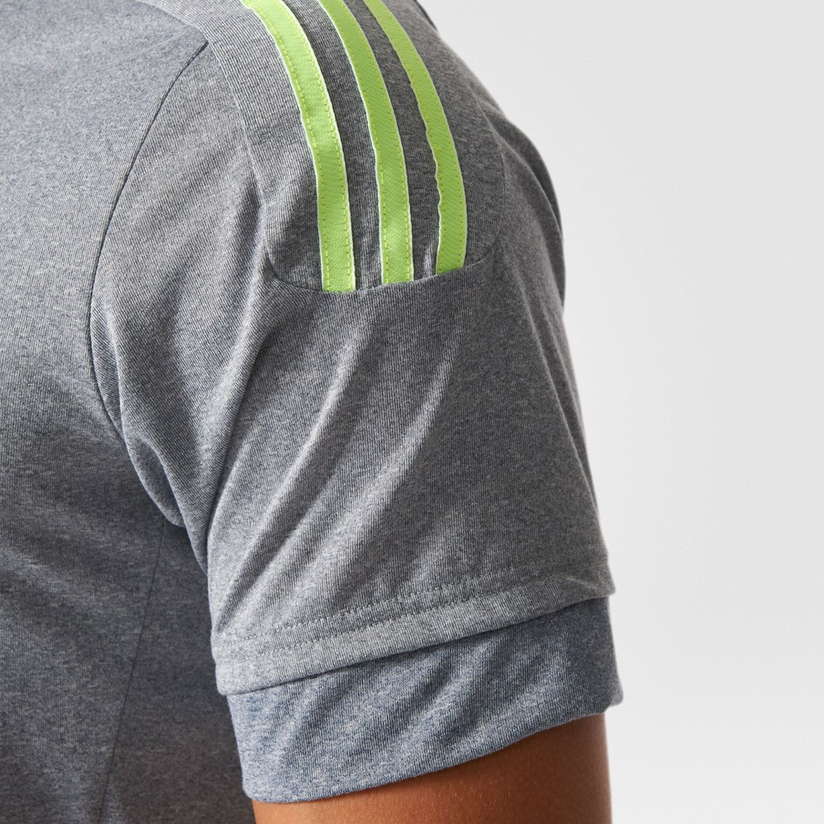 2015-16 Real Madrid CF 2a Equipación product image 3