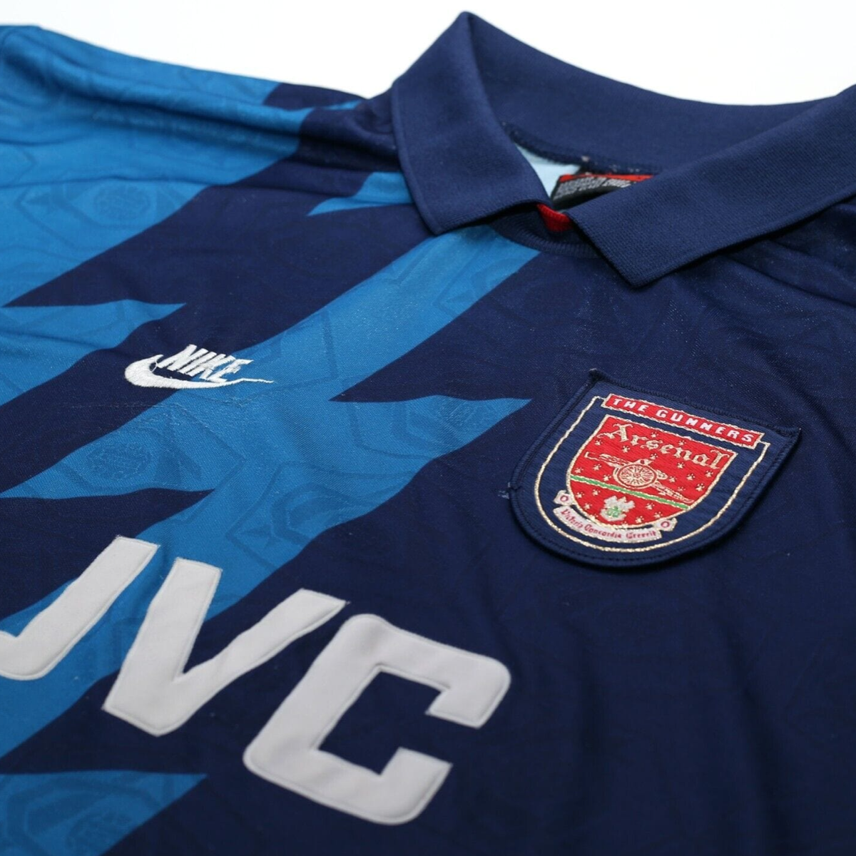 1995-96 Arsenal FC 2a Equipación product image 3