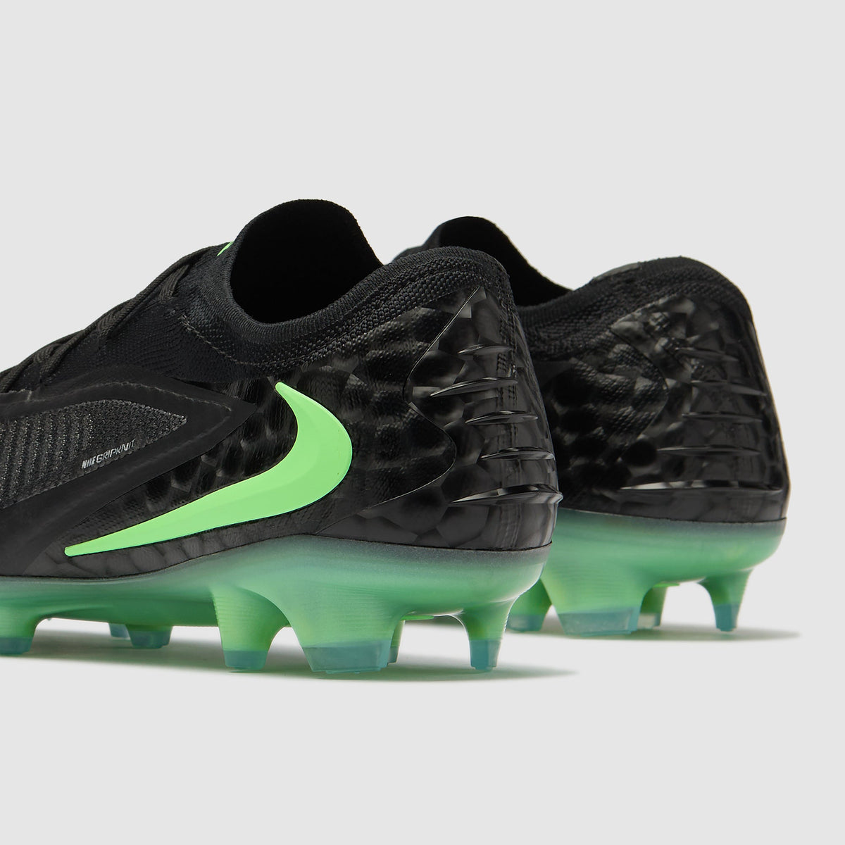 Nike Phantom 6 Low Elite FG