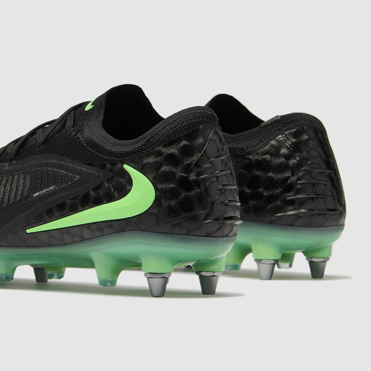 Nike Phantom 6 Low Elite SG-Pro
