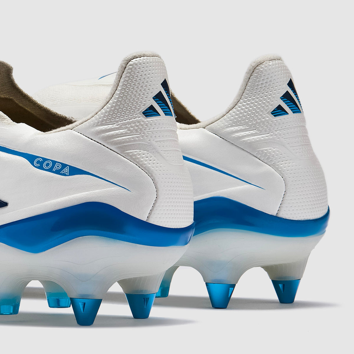 adidas Copa Pure IV Elite Laceless SG