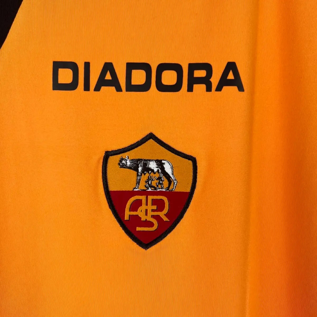 2005-06 AS Roma 1a Equipación Jewel Jersey