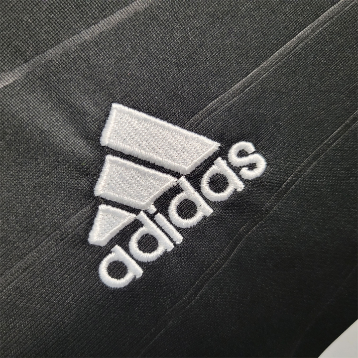 2010-11 Real Madrid CF 2a Equipación product image 3