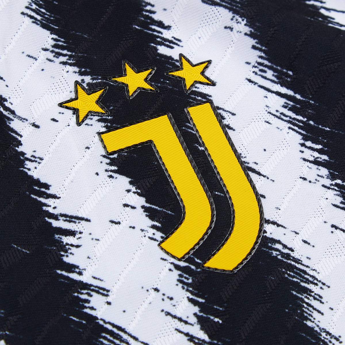 2023-24 Juventus FC 1a Equipación product image 4