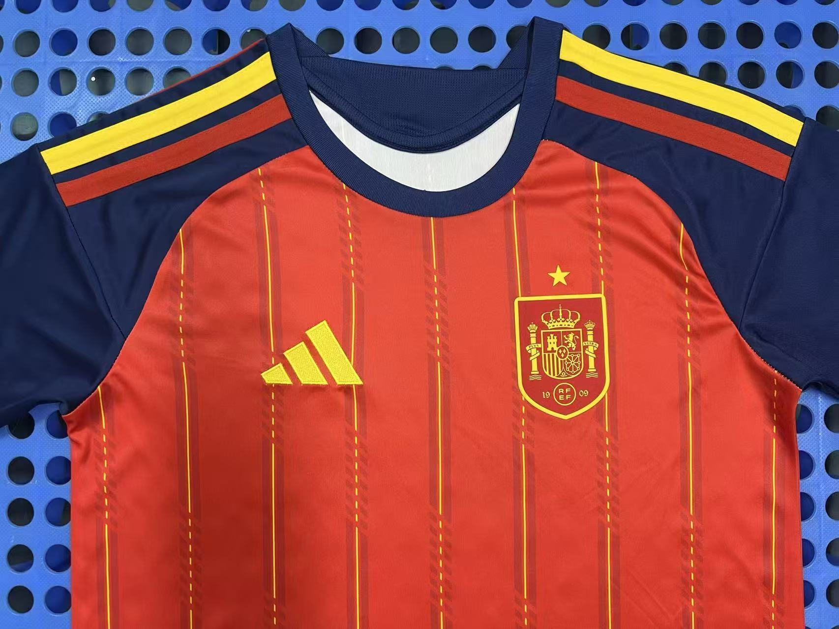 SPANISH HOME 2026